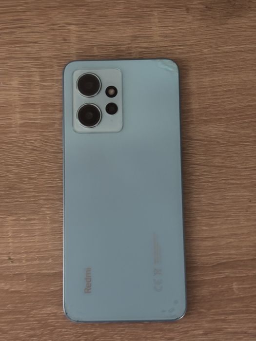 Телефон Redmi Note 12