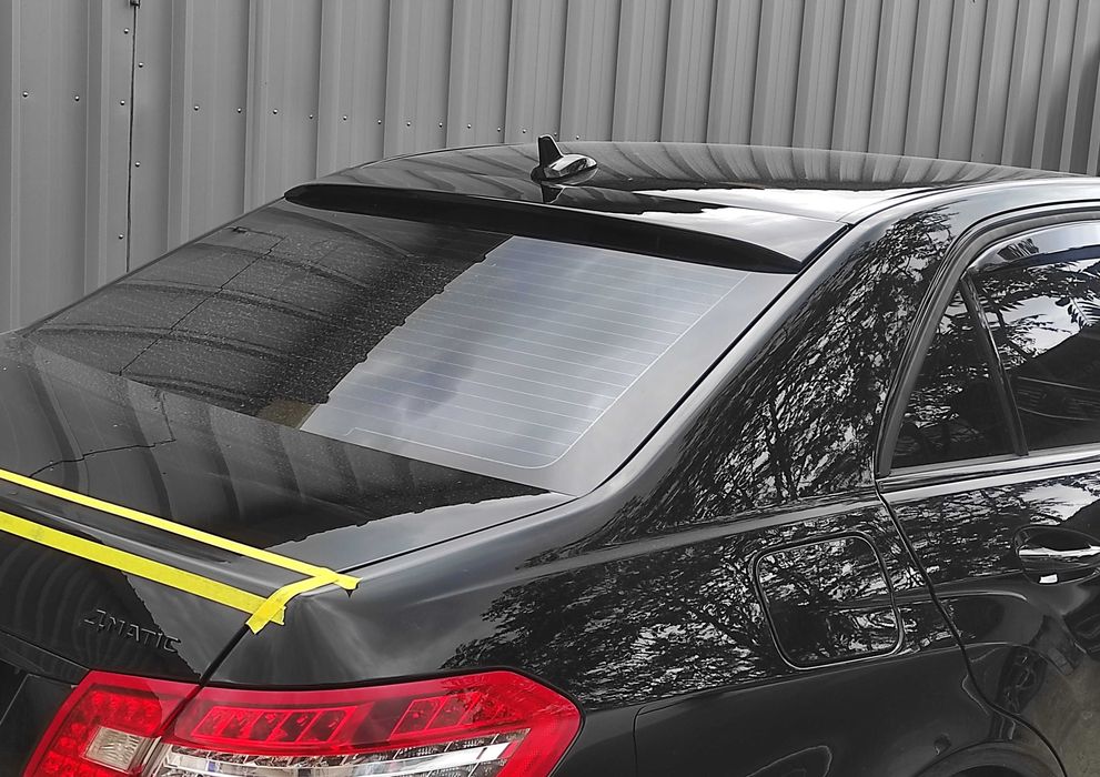 Спойлер задно стъкло (сенник) AMG за Mercedes E-class W212 ЧЕРЕН ЛАК