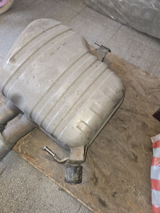 Задно гърне БМВ Ф10 530D