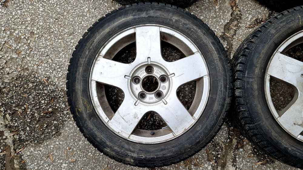 VW 15 5х100 лети джанти Фолксваген Поло. 185/60/15 зимни гуми 7мм