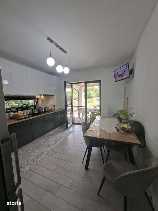 Casa 3 camere, 94,82 mp utili, teren 1780,mp, zona Grivitei