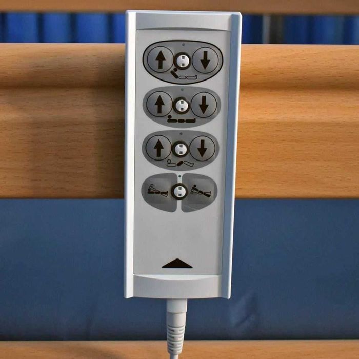 Pat electric medical bolnavi, cu somiera lemn, reglabil