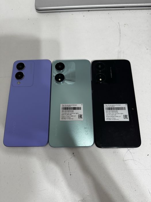 Продам телефоны андройд