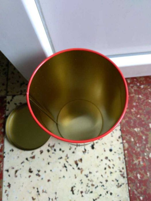 Кока Кола --кутия