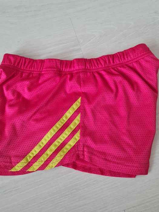 Детски къси панталони  на Nike, adidas