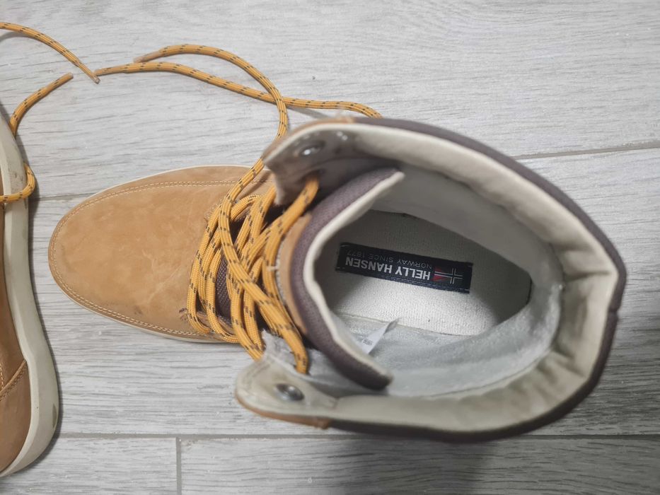 Мъжки зимни боти Helly Hansen