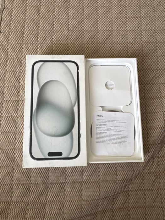 Продам айфон 15 на запчасти