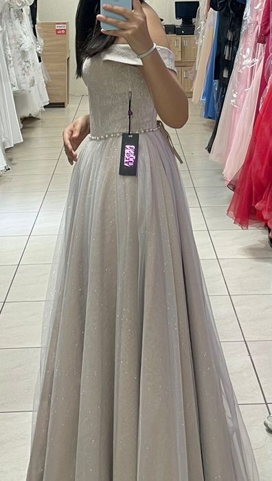 Платье бальное на выпускной