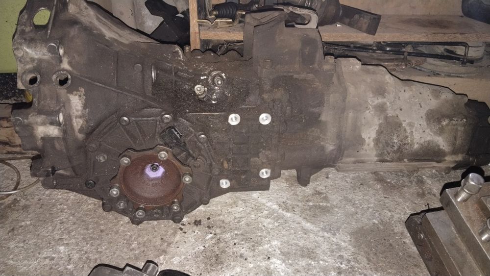 Продам мкпп ауди s4 2.2 турбо