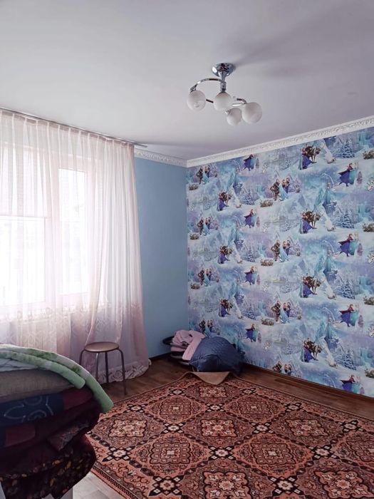 Продается дом 10 комнат 240 м