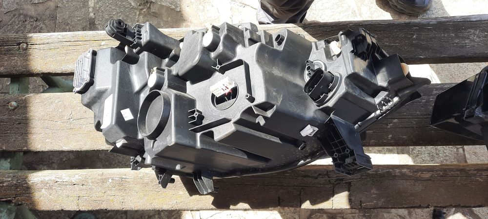 Фар десен ,ляв фолксваген ld 3