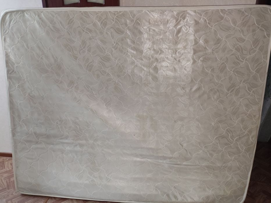 Матрас 160*200 б/у