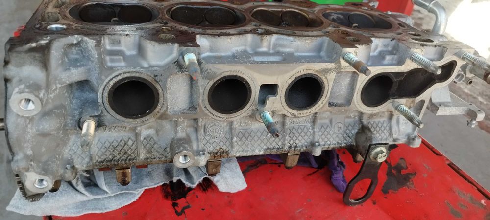 Глава за Ford Focus/c-max 2.0 бензин