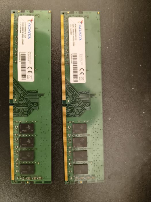 Vând RAM DDR4 2x8GB 2666 Adata