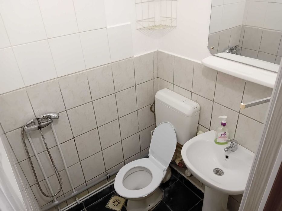 Proprietar inchiriez garsoniera in complexul studentesc