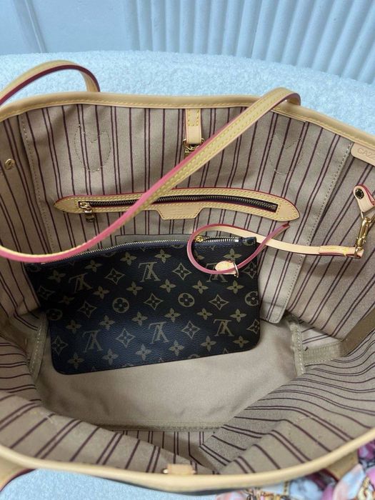 Сумка LOUIS VUITTON Натуральная кожа