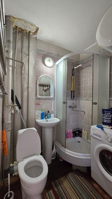 Продается 2 комн.квартира на 1 микрорайоне