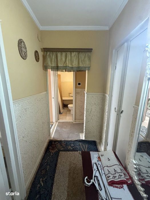 De vânzare apartament 2 camere decomandat 57 mp et 3