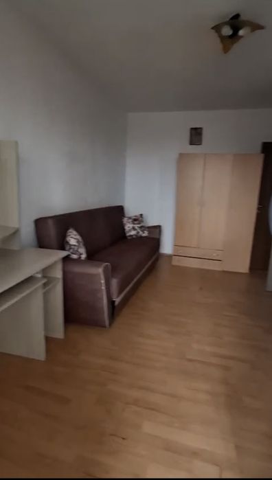 Garsonieră în bloc de apartamente Tatarasi str.Eternitare