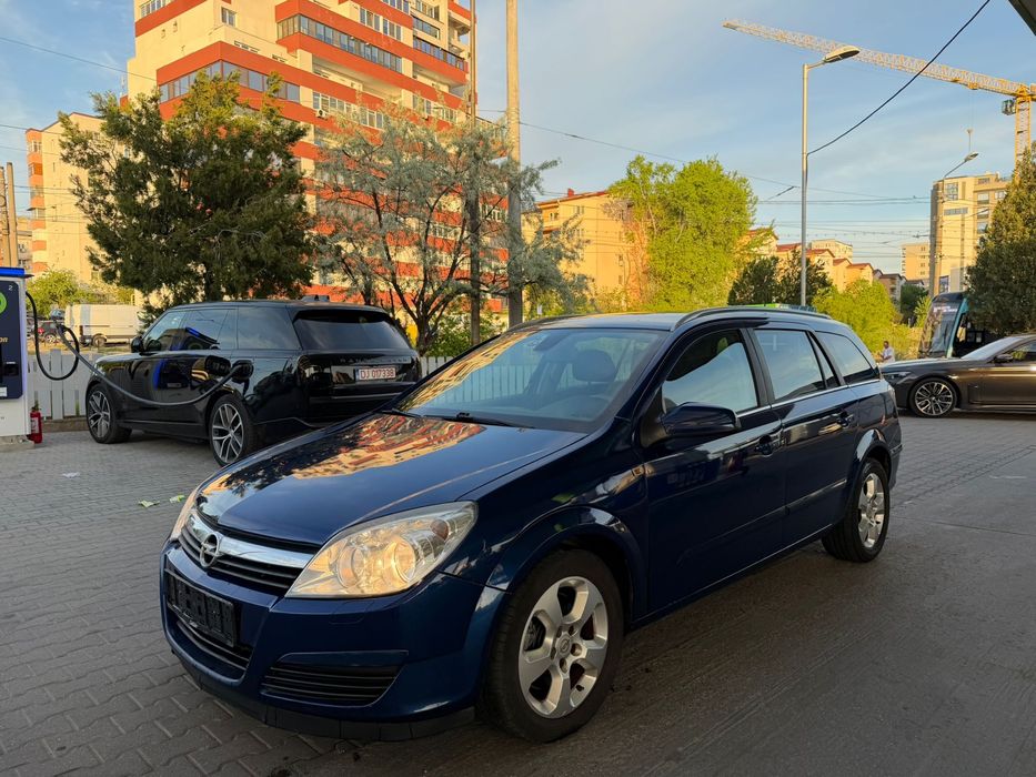 Opel Astra H Caravan 1.9 CDTI 150 CP