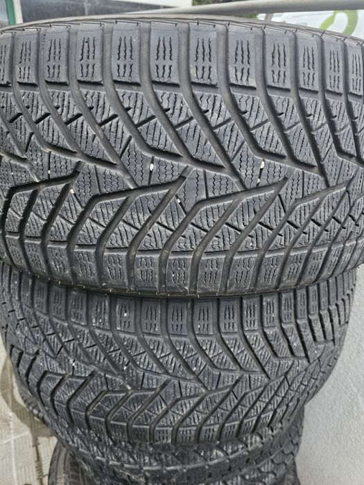 Set cauciucuri 315/35/r21.    275/40/r21