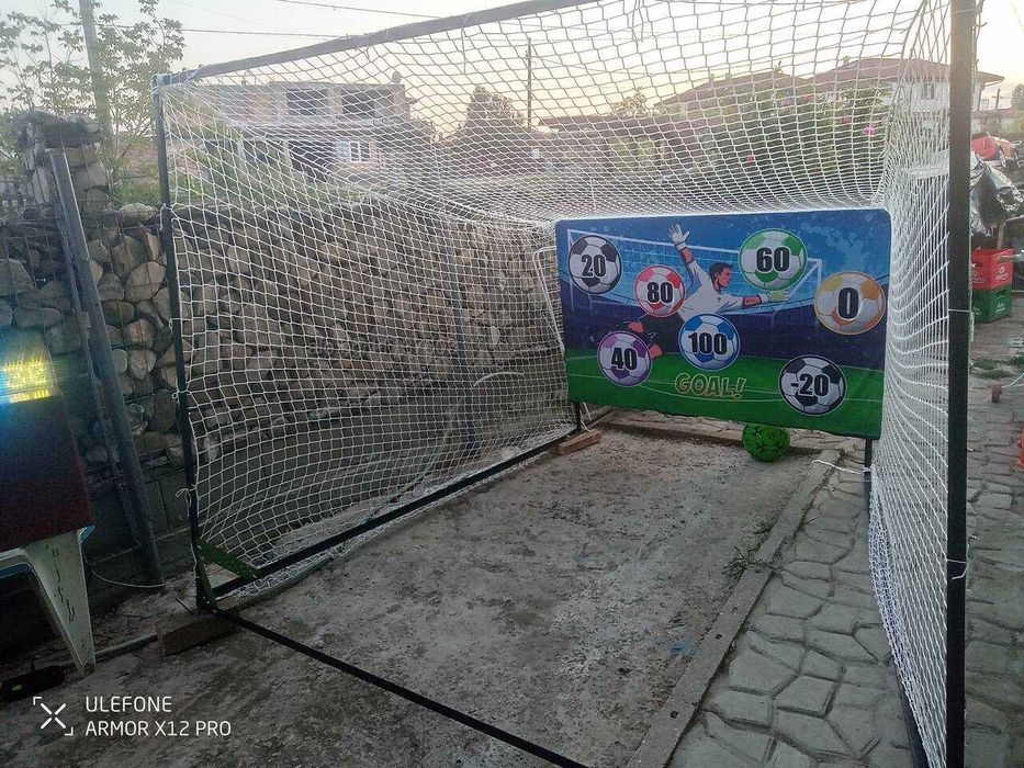 футболен атракцион „Football-Tech-Target“ – готов за бизнес футболна врата