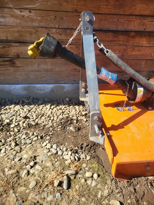 Tocătoare rotativă PTO cu cardan in 3 puncte