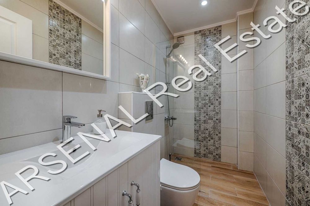 Дава се под наем Двустаен апартамент в София, Център - 70 кв.м за 850 € - Снимка #5