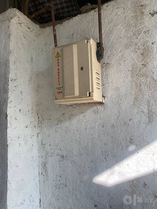 Manzil: Yangi Hayot chortoq mahalla Xitoyliklagayam berilad
8 sotix ye