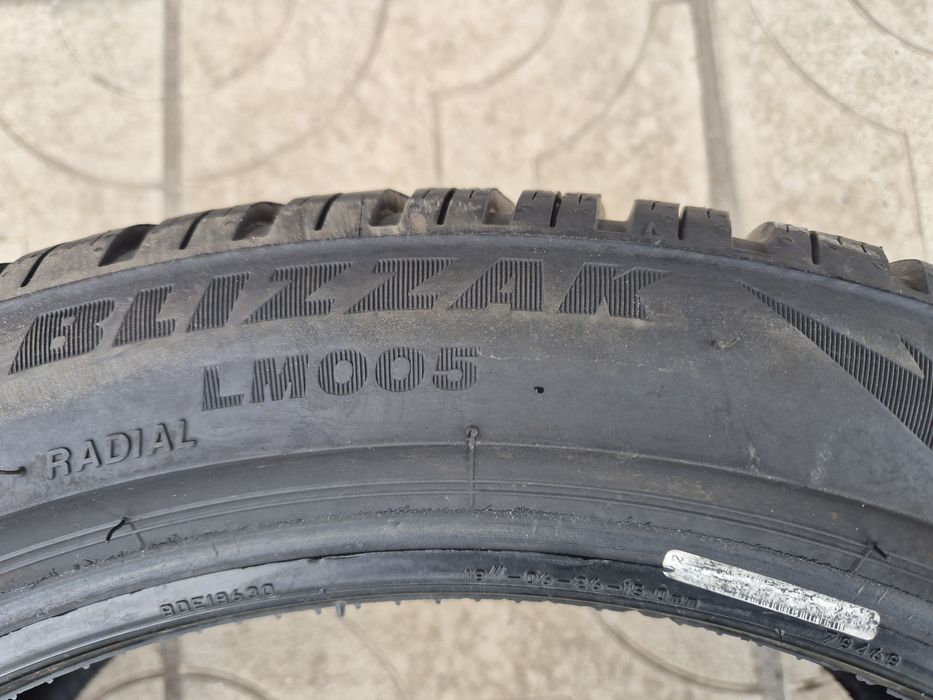 1бр. Зимна гума 225/45/18 95V Bridgestone LM 005 24г.