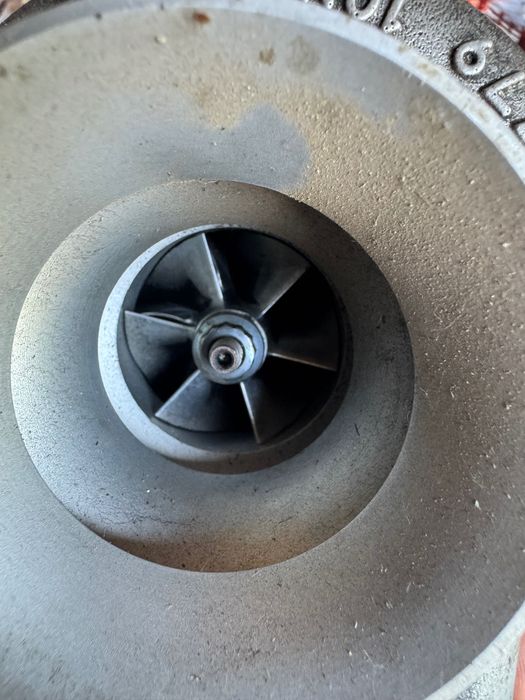 Turbina BMW F10 2.0 n47  + Galeria de admisie