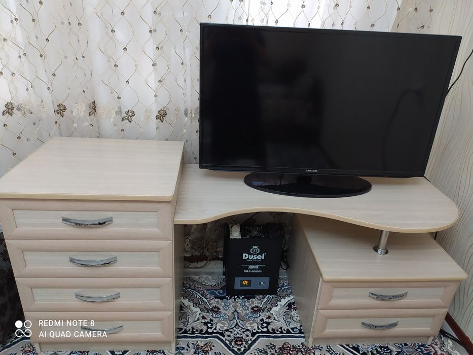 Спальный  гарнитур   б/у  в  хорошем  состоянии