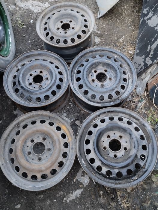 Диски р15 мерс 190 продам