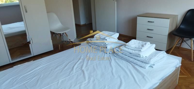 Дава се под наем Тристаен апартамент в Варна, Център - 85 кв.м за 797.64 € - Снимка #5