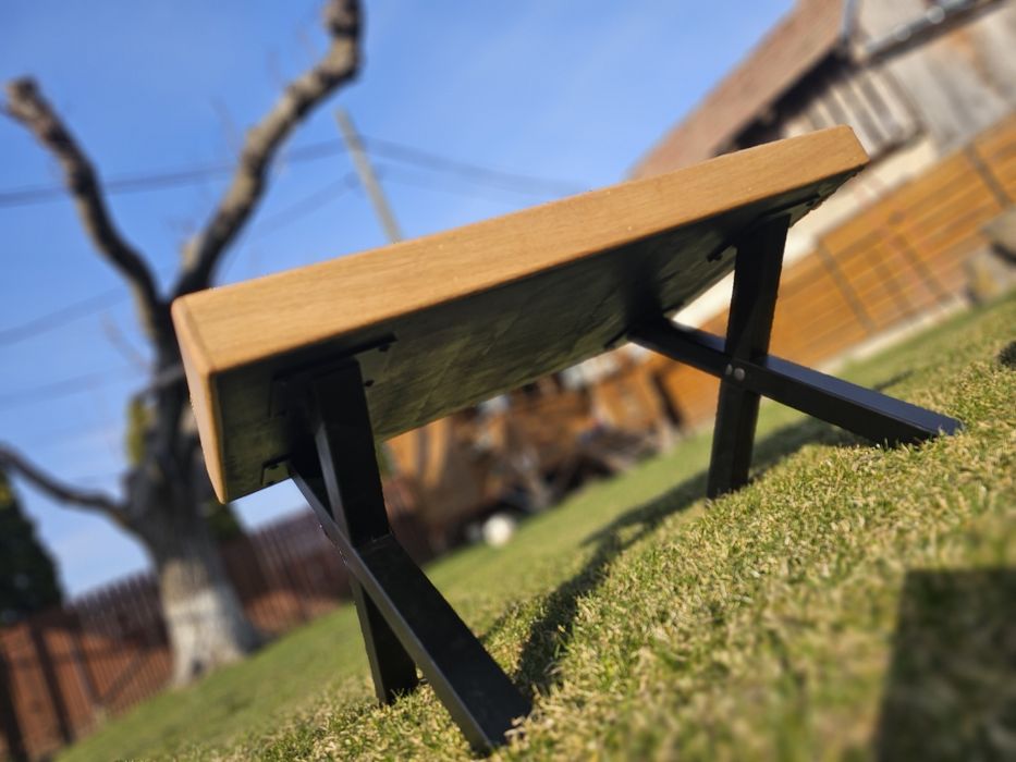 Masă lemn de stejar cu picioare metalice