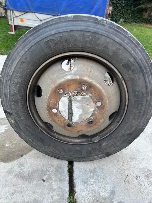 Cauciucuri Pirelli 205/75 R 17.5  cu jante otel Vario/Atego/Eurocargo