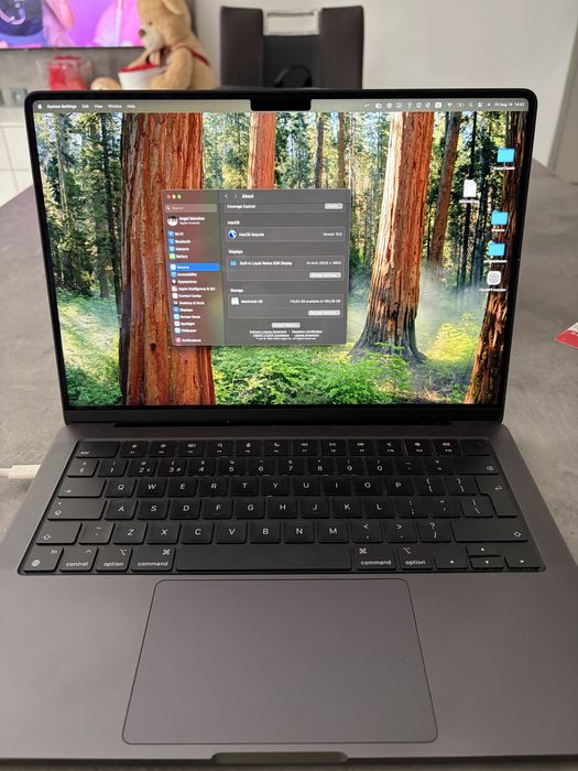 Macbook Pro M3 Pro 14” 99% Battery 512 GB 18 GB RAM