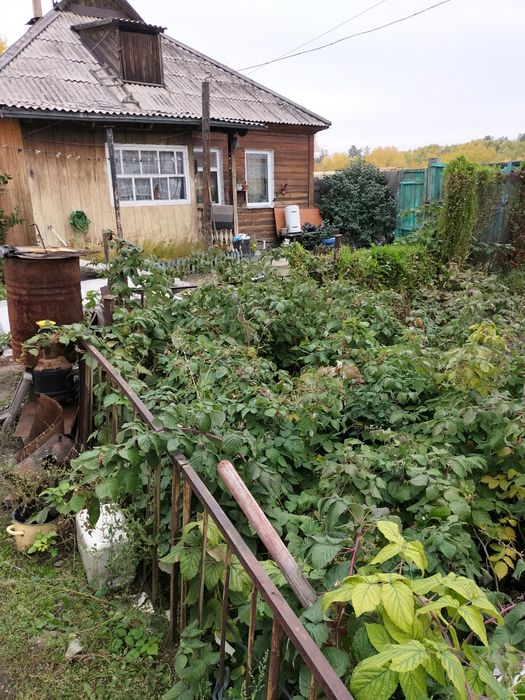 Продам дом 2 ком.Участок 17 соток