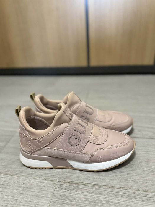 Дамски обувки"Guess",36 номер