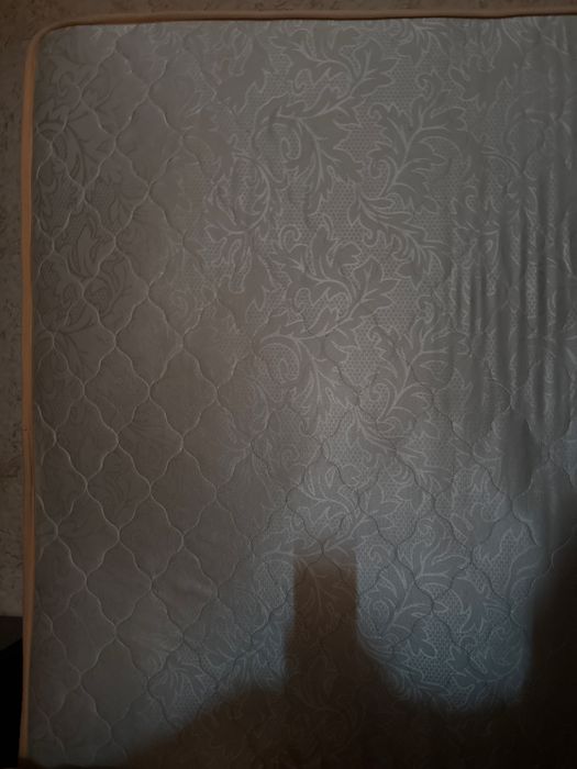 Продам матрас 2х175