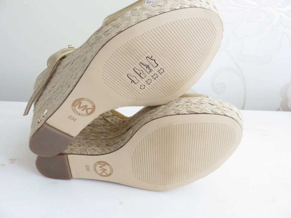 Сандали Michael Kors, 38,5 - 39, нови