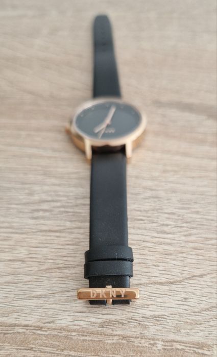 Дамски часовник DKNY