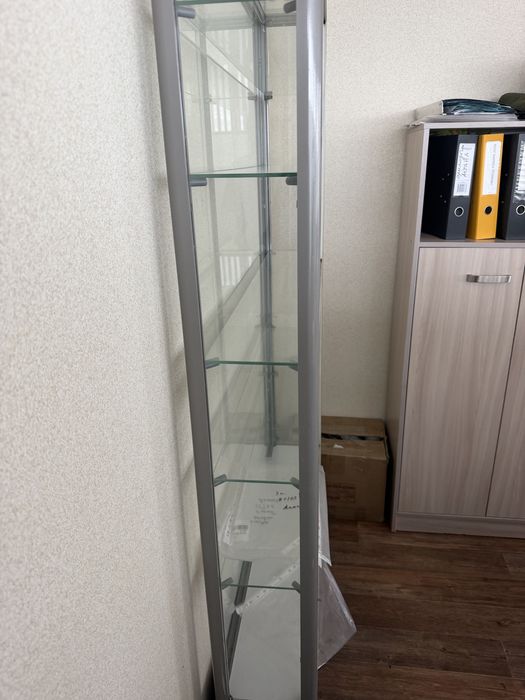 Продам витрины 2 штуки самовывоз
