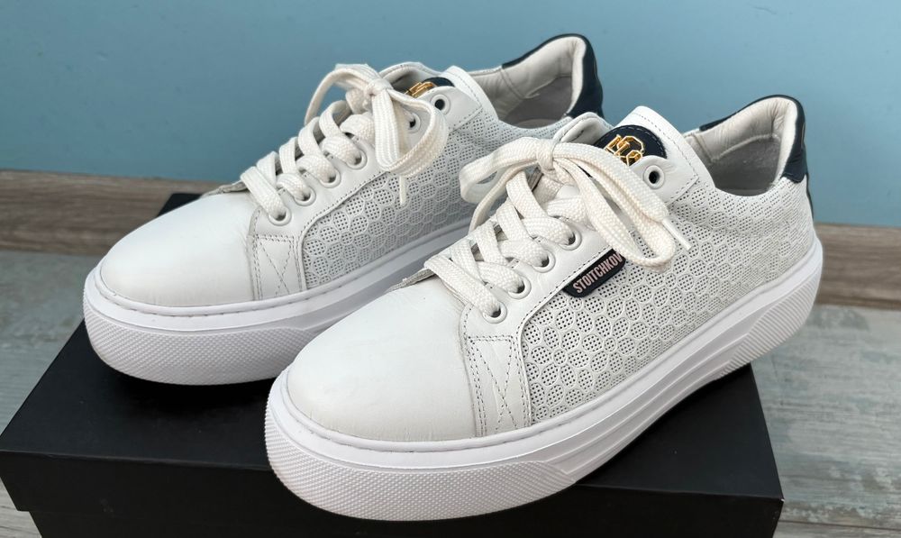 Бели дамски кецове Христо Стоичков