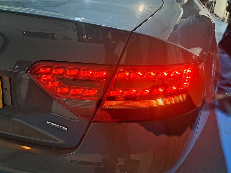 Dezmembrari  AUDI A5 coupe 3.0 tdi quatro S-LINE