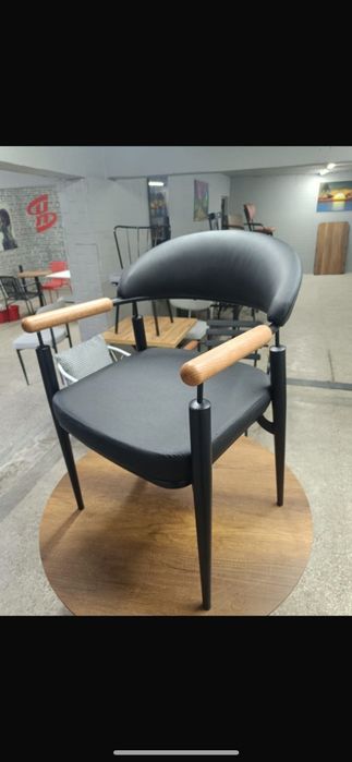 Столове за ресторанти и кафенета