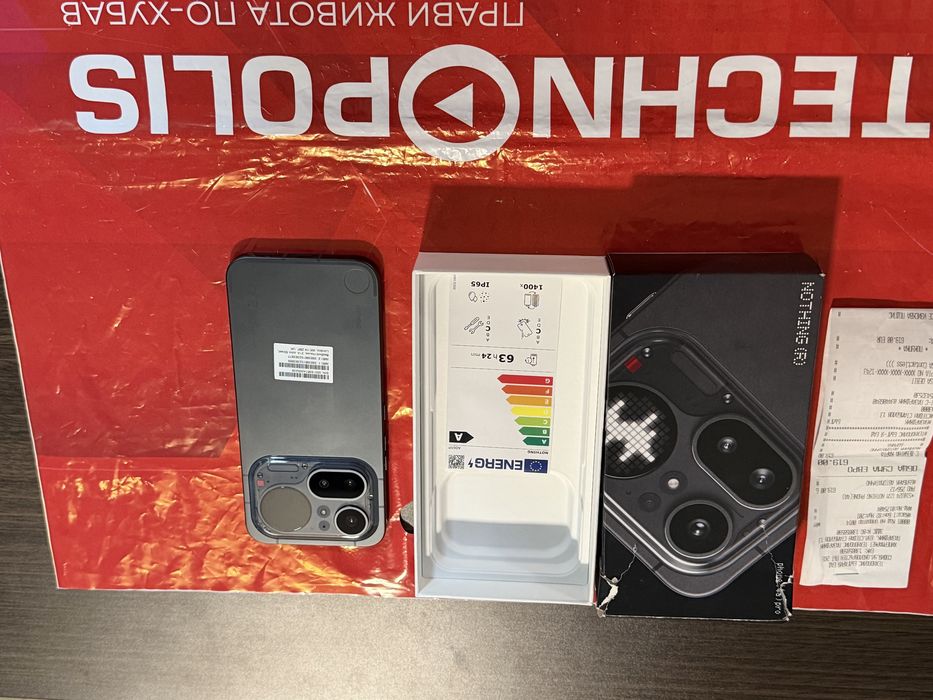 КАТО НОВ 256GB Nothing Phone 4a Pro 5G Гаранция Технополис 2028г. Black (R)