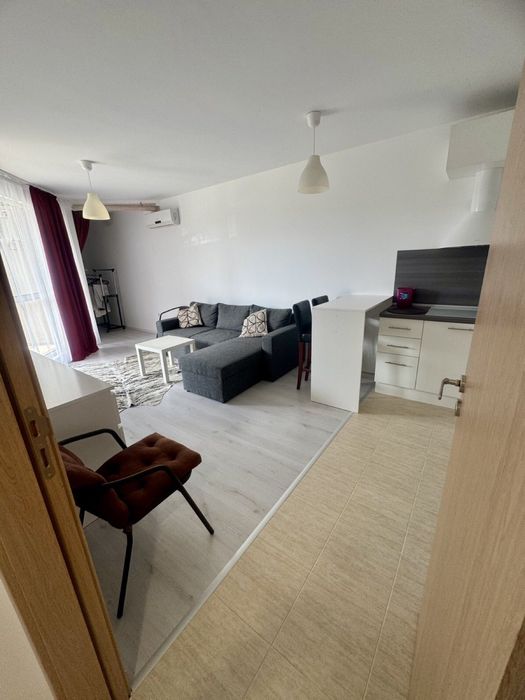 Продава се Двустаен апартамент в Варна, Бриз - 58 кв.м за 3776 €/кв.м - Снимка #7