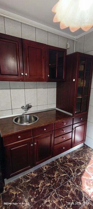 Vând mobila de bucătărie