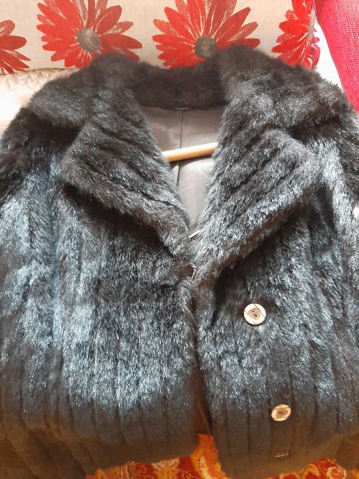 Haina de blana dama